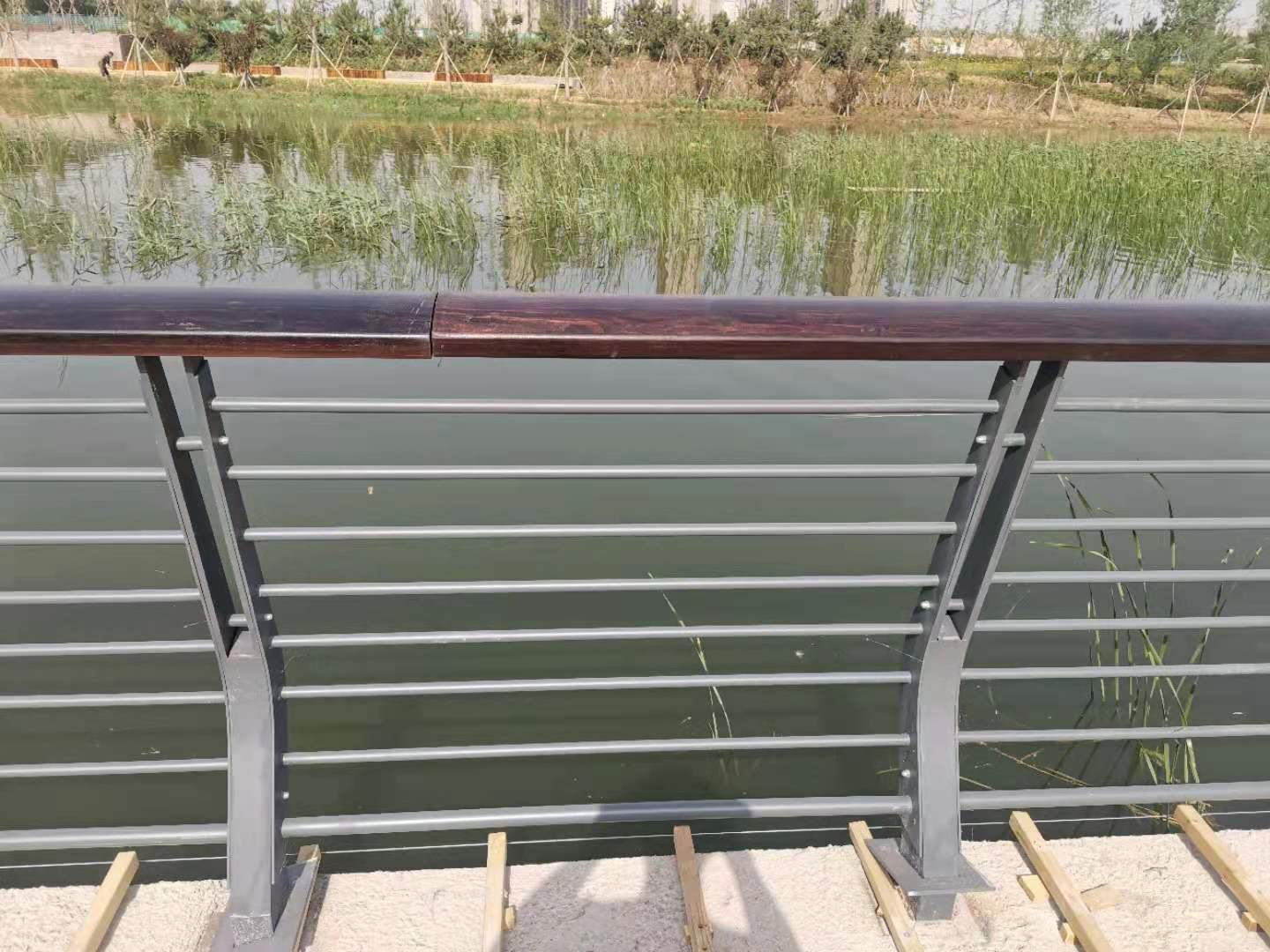 阿拉尔市桥梁防撞护栏桥梁防撞护栏 - 推荐